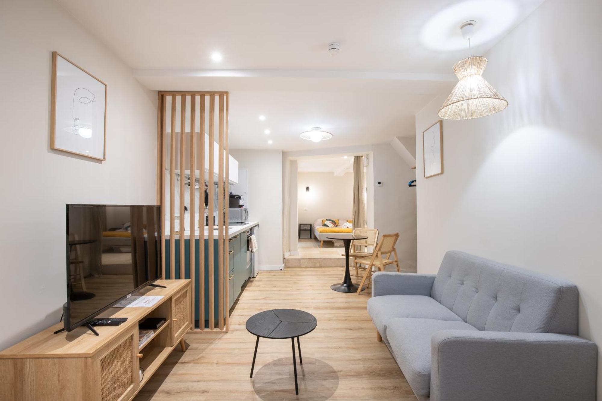Appartamento La Venise Provencale - Hypercentre - Wifi LʼIsle-sur-la-Sorgue Esterno foto